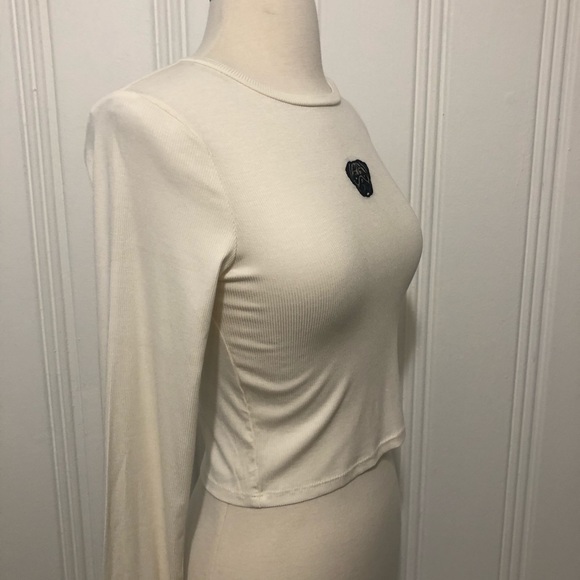 Wild Fable Long Sleeve Pug Crop Top Ivory 
 XS - Picture 4 of 15